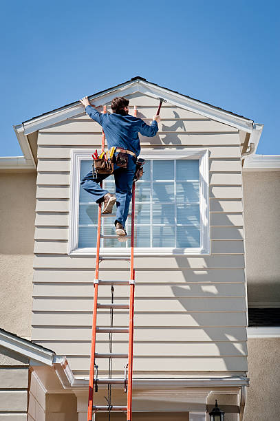 Affordable siding repair and maintenance services in Tatamy, PA